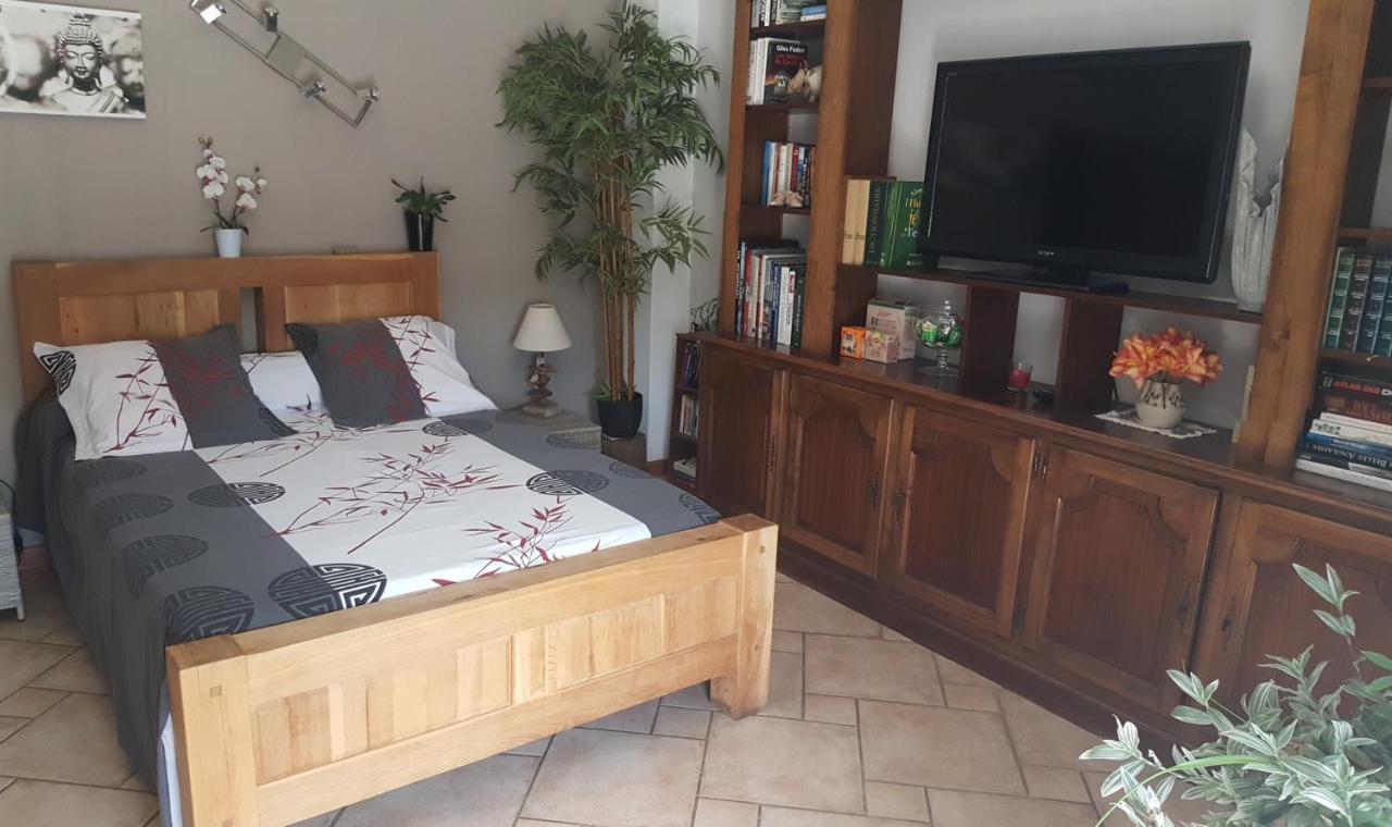 Chambre L'Orchidee Vallon-Pont-dʼArc Exterior foto